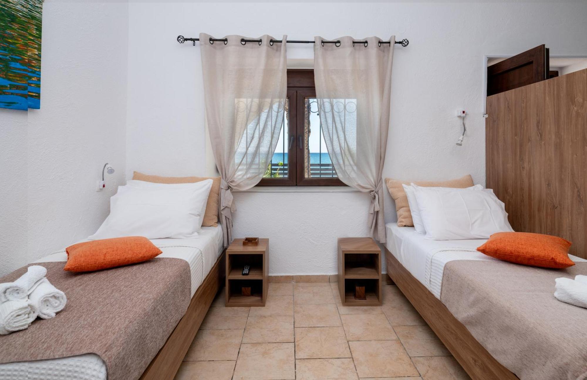 Atalanti Seaside Junior Suites Кератокамбос Екстер'єр фото